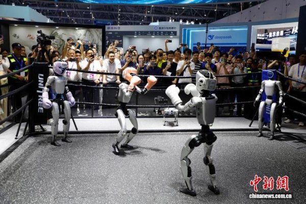 冠达配资 “逛展”全球数贸会：杭州科创新势力吸睛